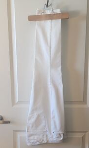 Talbots Women's White Straight Leg Denim Jeans, 5 pocket.  4P